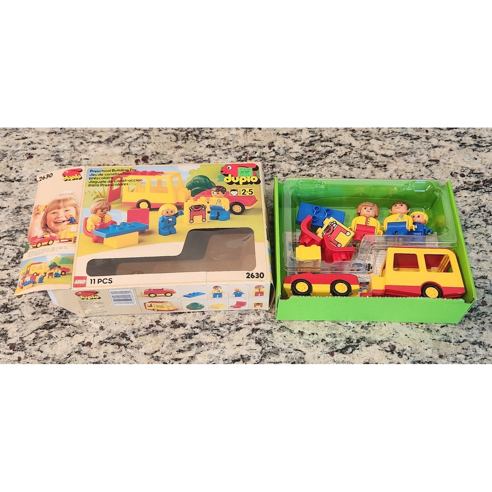 Vintage Lego Duplo Family Camper 2630 Car Trailer 3 Figures 11 Pcs 1991 Boxed